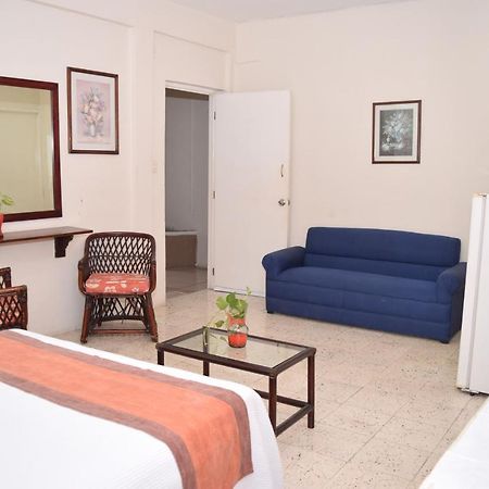 Hotel Suites Le Monde Cancún Buitenkant foto