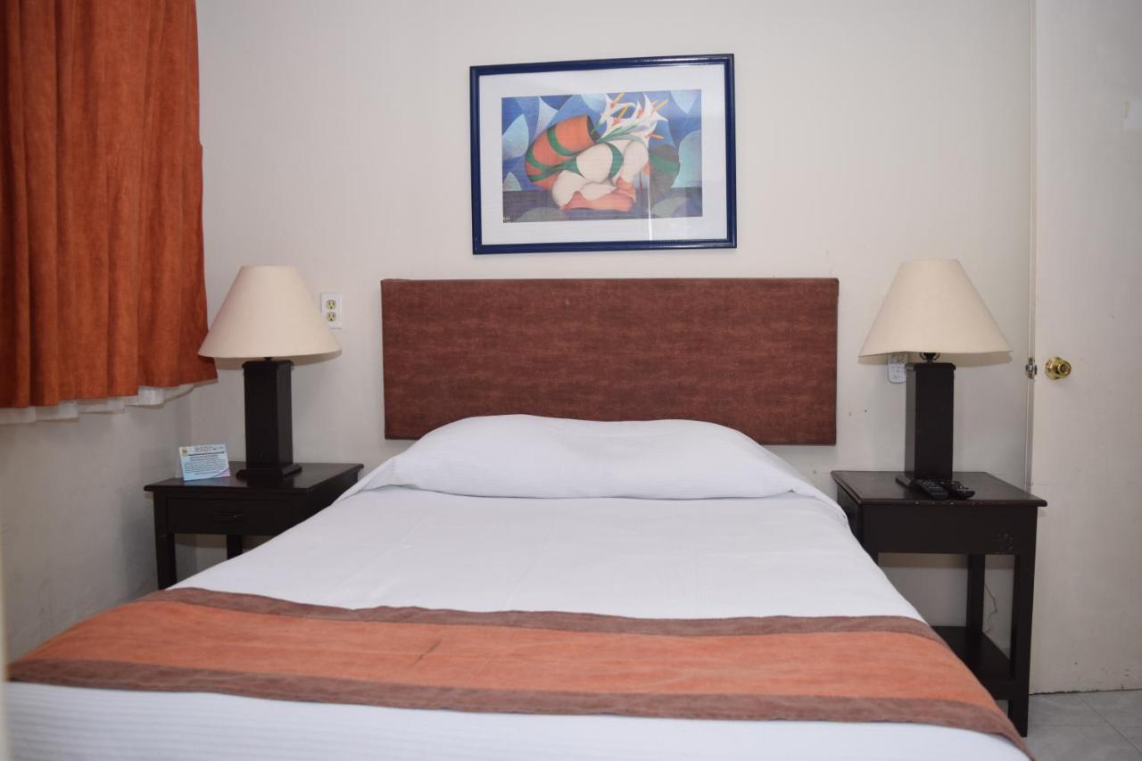 Hotel Suites Le Monde Cancún Buitenkant foto