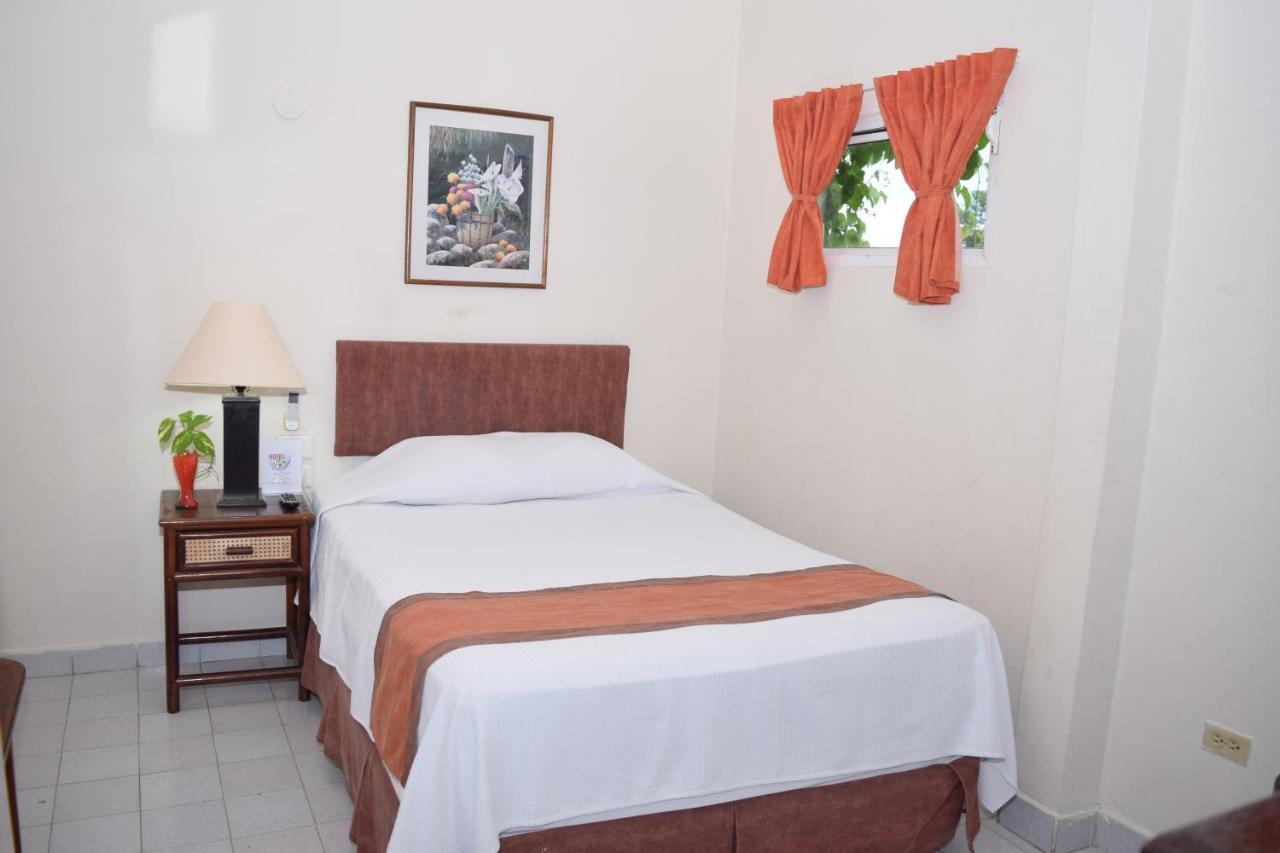 Hotel Suites Le Monde Cancún Buitenkant foto
