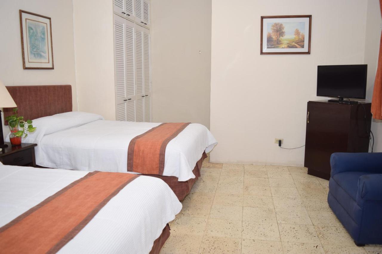 Hotel Suites Le Monde Cancún Buitenkant foto