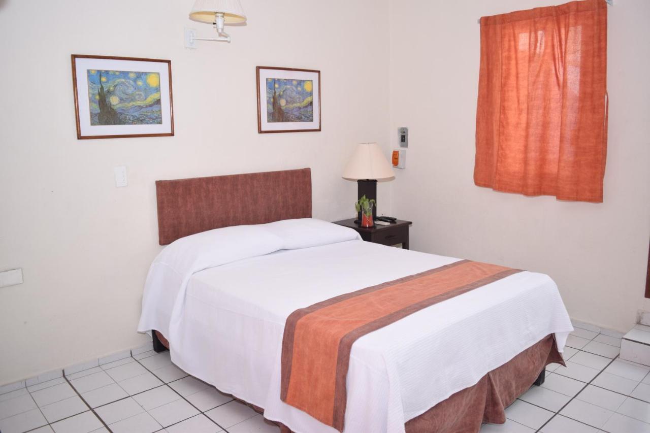 Hotel Suites Le Monde Cancún Buitenkant foto